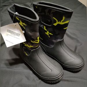 Kids Camouflage Boots